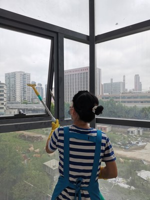 新洲區物業保潔與建筑物清潔服務市場價格解析